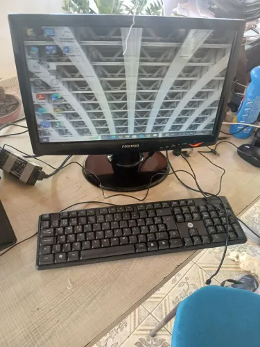 Computador Completo Positivo 4GB DDR3