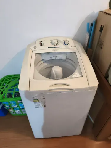 Máquina de lavar para retirar peça ou para quem quiser arrumar