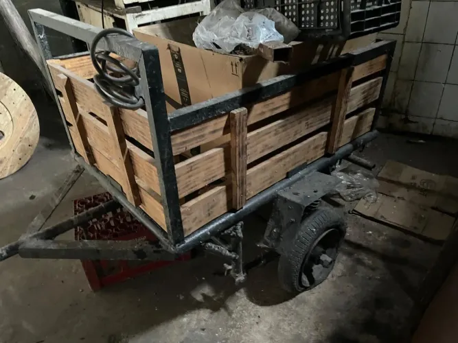 Carretinha reboque para moto 