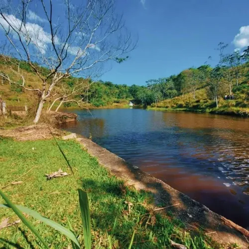 LOTES AMPLOS EM IGARATÁ/SP