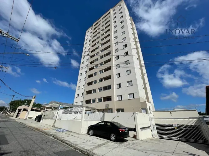 Monte Castelo - Apto 56m², 2 Dorm, Suíte, e Varanda - Andar Alto