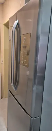 Geladeira Electrolux 3 portas 