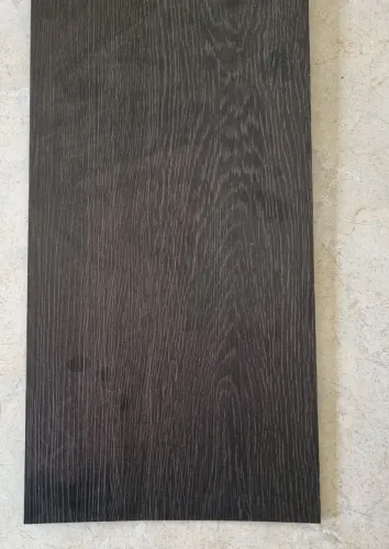 Piso vinilico escuro, cola, Eucafloor - 30 m2