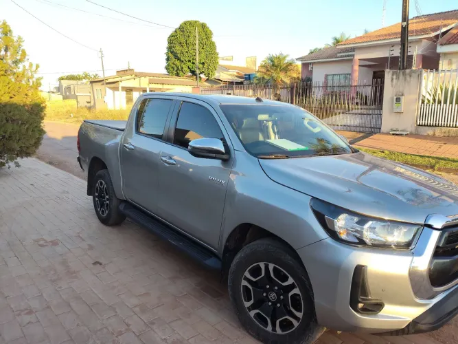 Toyota Hilux CD SRV 4X4 2.8 TDI Diesel Aut. 2022