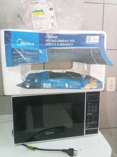 Microondas Midea 20L
