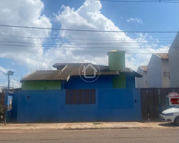 CASA 3 DORMITÓRIOS - CHACARA CACHOEIRA