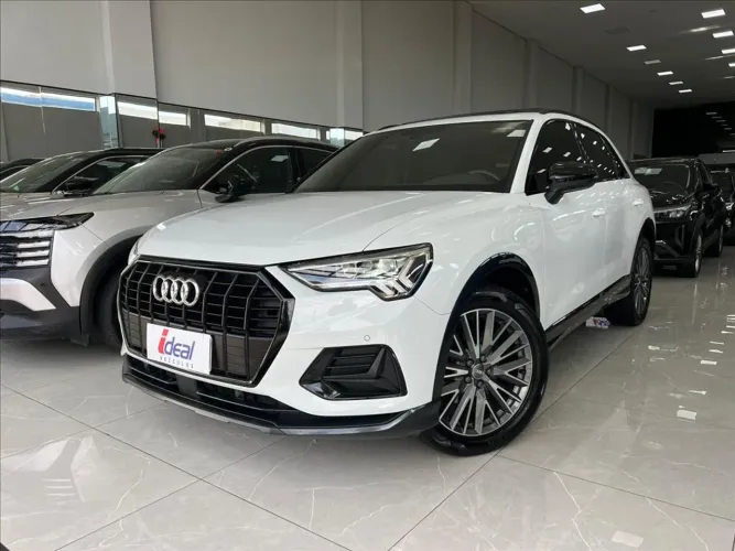 Audi Q3 1.4 TFSI/TFSI Flex S-tronic 5P 2021
