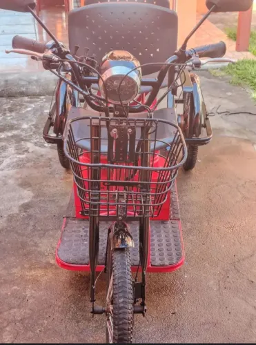 Triciclo Elétrico 