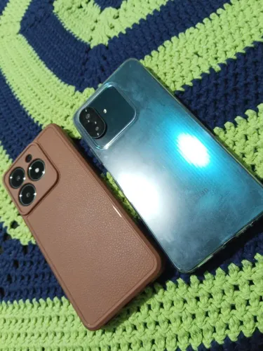 Tenho 2celulares a venda