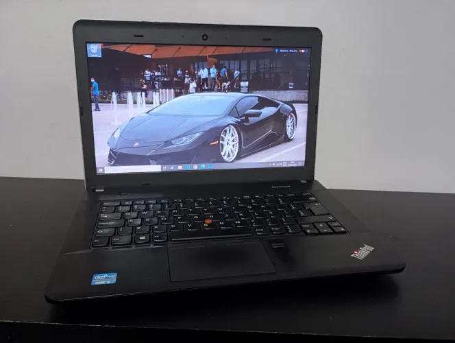 Notebook Lenovo ThinkPad Processador I5, 8 GB de ram, 500 gb Hd. 3x sem juros no cartão 