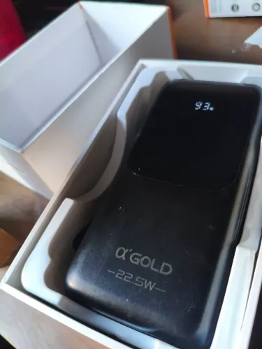 Carregador portátil utilizado para o dia a dia