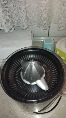 Vendo espremedor de laranja Arno 
