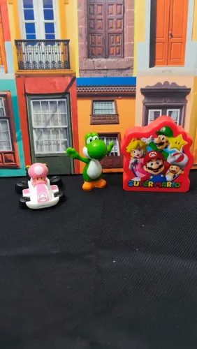 Kit Super Mario com Yoshi e Toad