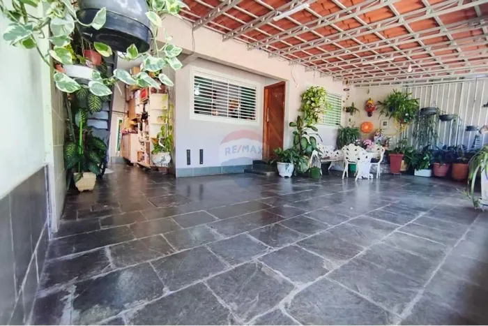 Casa a venda no Guará II com 5 Quartos!