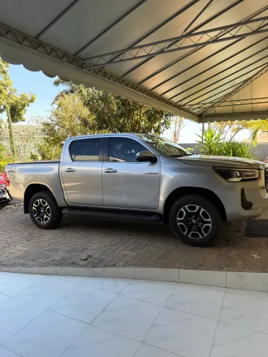 Toyota Hilux CD SRX 4X4 2.8 TDI 16V Diesel Aut. 2024