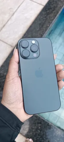 iPhone 16 pro 256gb
