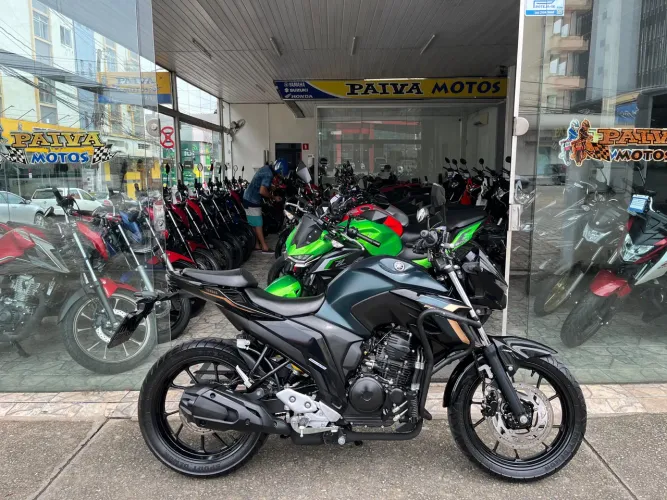 Yamaha Fazer 250 2024 12.773 KM