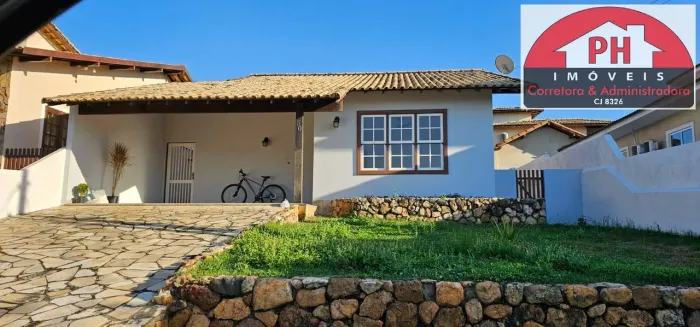 Casa Independente para Locação no Condomínio "Portal das Flores" BALNEÁRIO