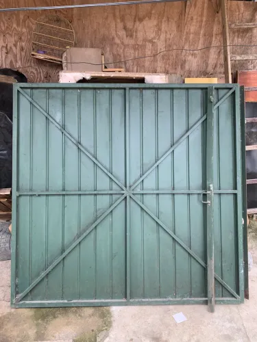 Portão 1,60x1,55 completo 