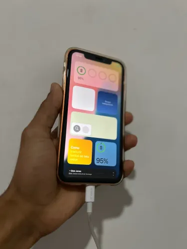 iPhone XR / 17 pro