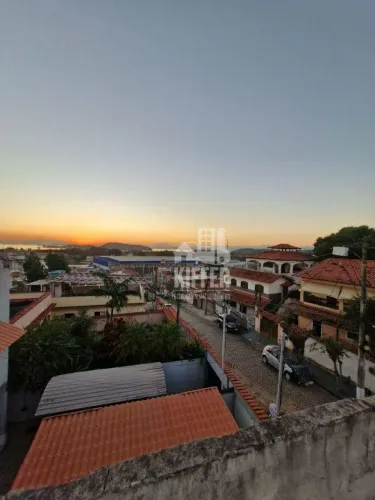 Casa Ampla de 3 Quartos no Porto Velho, Terraço Gourmet e Vista para a Baía de Guanabara