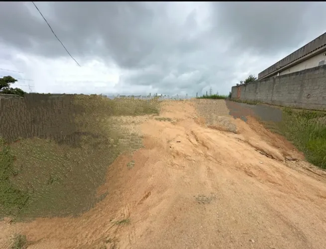 Terreno em São Pedro da Aldeia a 5 minutos do Shopping da Havan e da lagoa 300m2