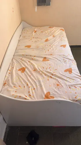 Bi-cama solteiro branca semi nova