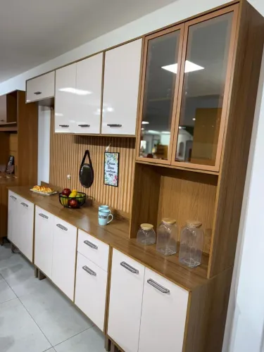 COZINHA PAOLLA NICIOLLI - LANÇAMENTO COM VIDRO REFLECTA