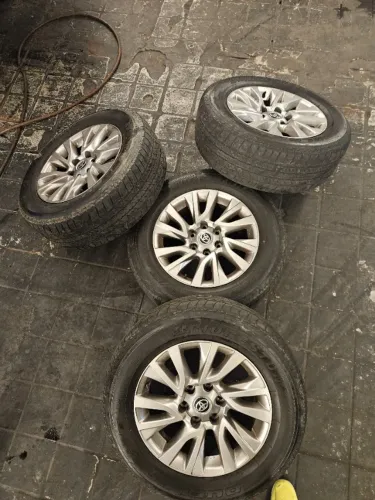 Roda sw4 aro 18 original