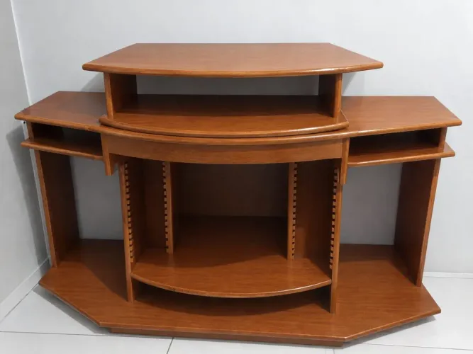 Rack para Sala em Madeira Maciça
