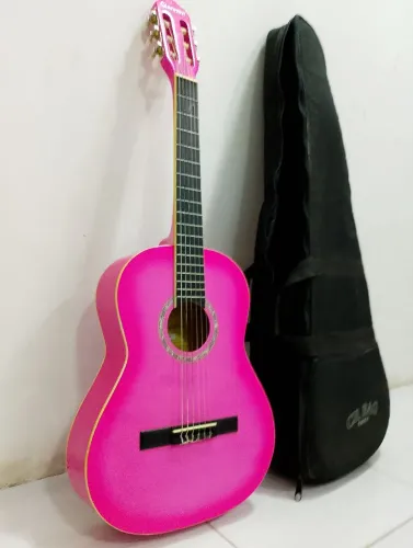 ?Garanta já o seu violão e capa, no preço que cabe no seu bolso