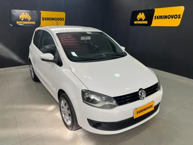 Volkswagen Fox 1.0 MI Total Flex 8V 3P 2013