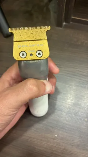 Máquina de acabamento babyliss