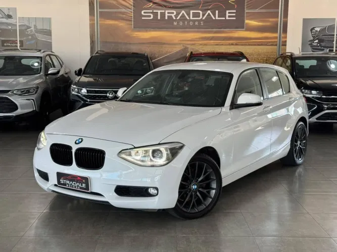 BMW 118IA / Urban/sport 1.6 TB 16V 170cv 5P 2015