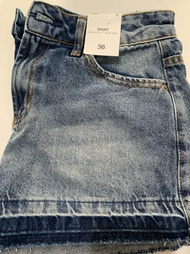 Short Jeans novo (com etiqueta)