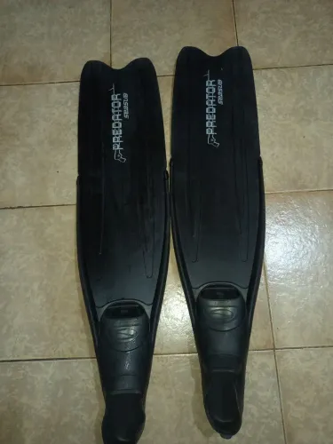 Nadadeira , pé de pato  , pesca sub