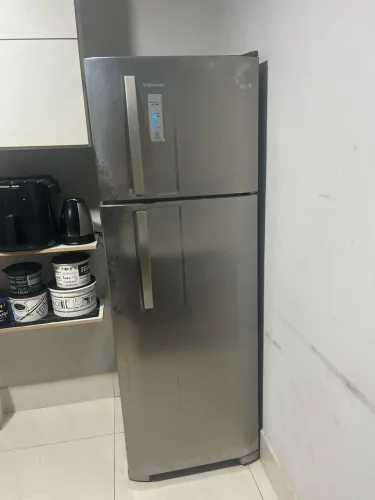 Geladeira Electrolux DF36X Duplex Frost Free 220V