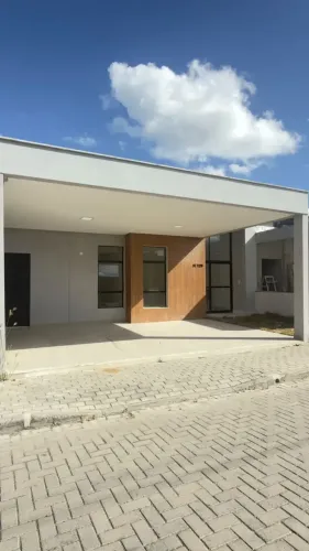 Casa 3/4 sendo um suite Reformada para Venda ou Aluguel  Condomínio Haute Residence