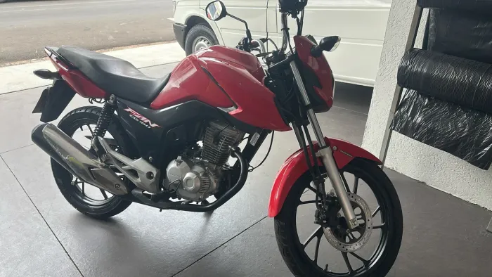 TITAN 160