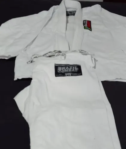 Kimono artes marciais