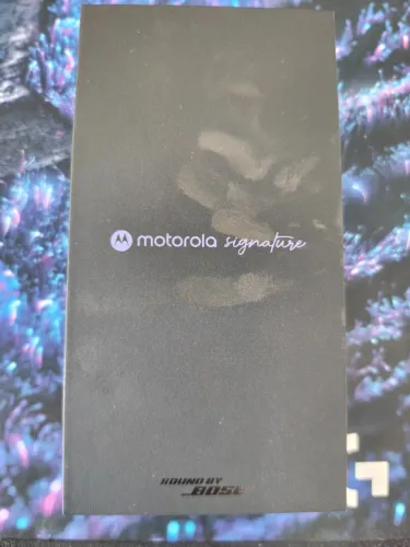 Smartphone Motorola Signature 5G 512GB Preto