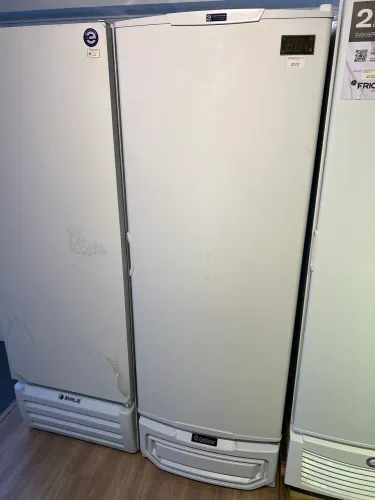Freezer pra congelados 570 litros frost free Gelopar novo