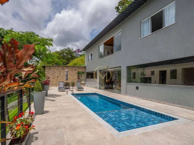 Casa à Venda Itaipava - Condomínio Fechado Petrópolis- RJ