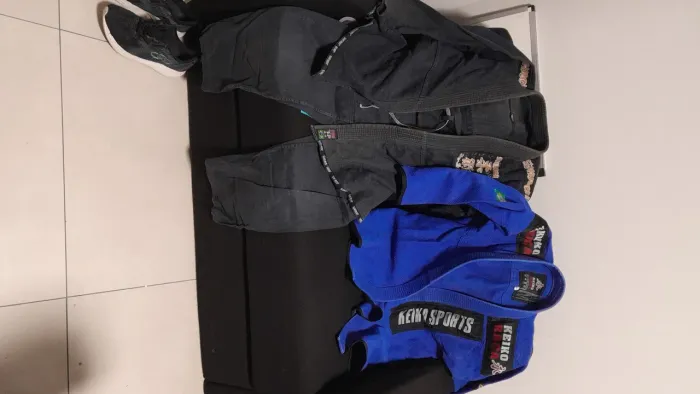 Kimono de Jiu-jitsu a venda