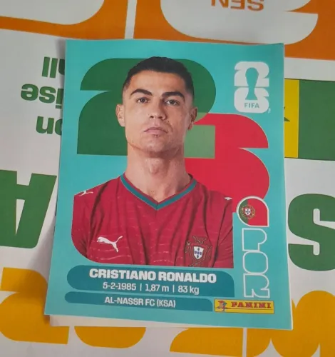 Vendo figurinha Cristiano Ronaldo