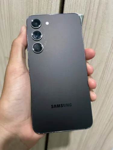 S23 8/256gb