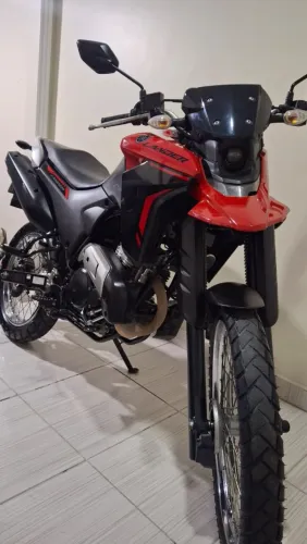 Lander 250 , moto nova 