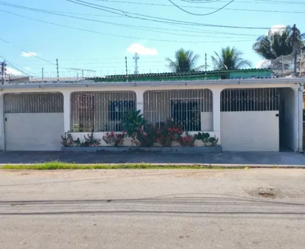 GRADES DE FERRO