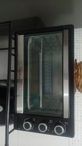 Forno elétrico da Britânia, preto, Seminovo.