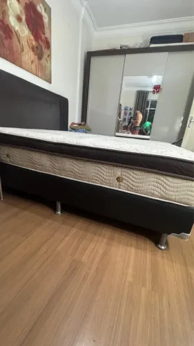 Cama king Ortobom